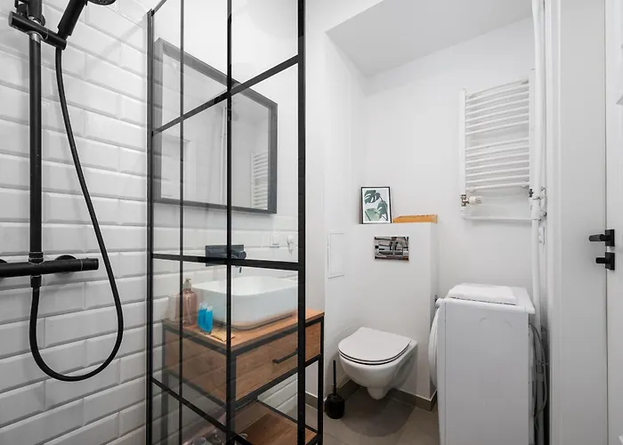 Apartment Grojecka Gateway By Bookinghost Warsaw