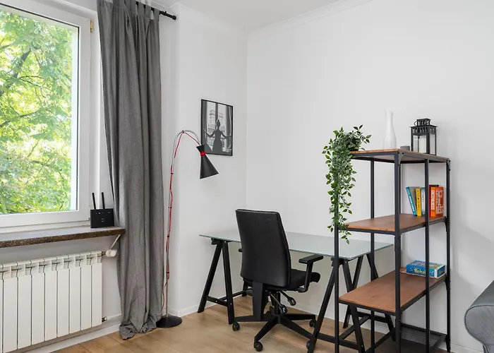 Apartment Grojecka Gateway By Bookinghost