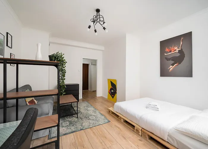 Apartment Grojecka Gateway By Bookinghost *