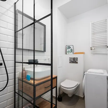 Apartman Grojecka Gateway By Bookinghost Varsó